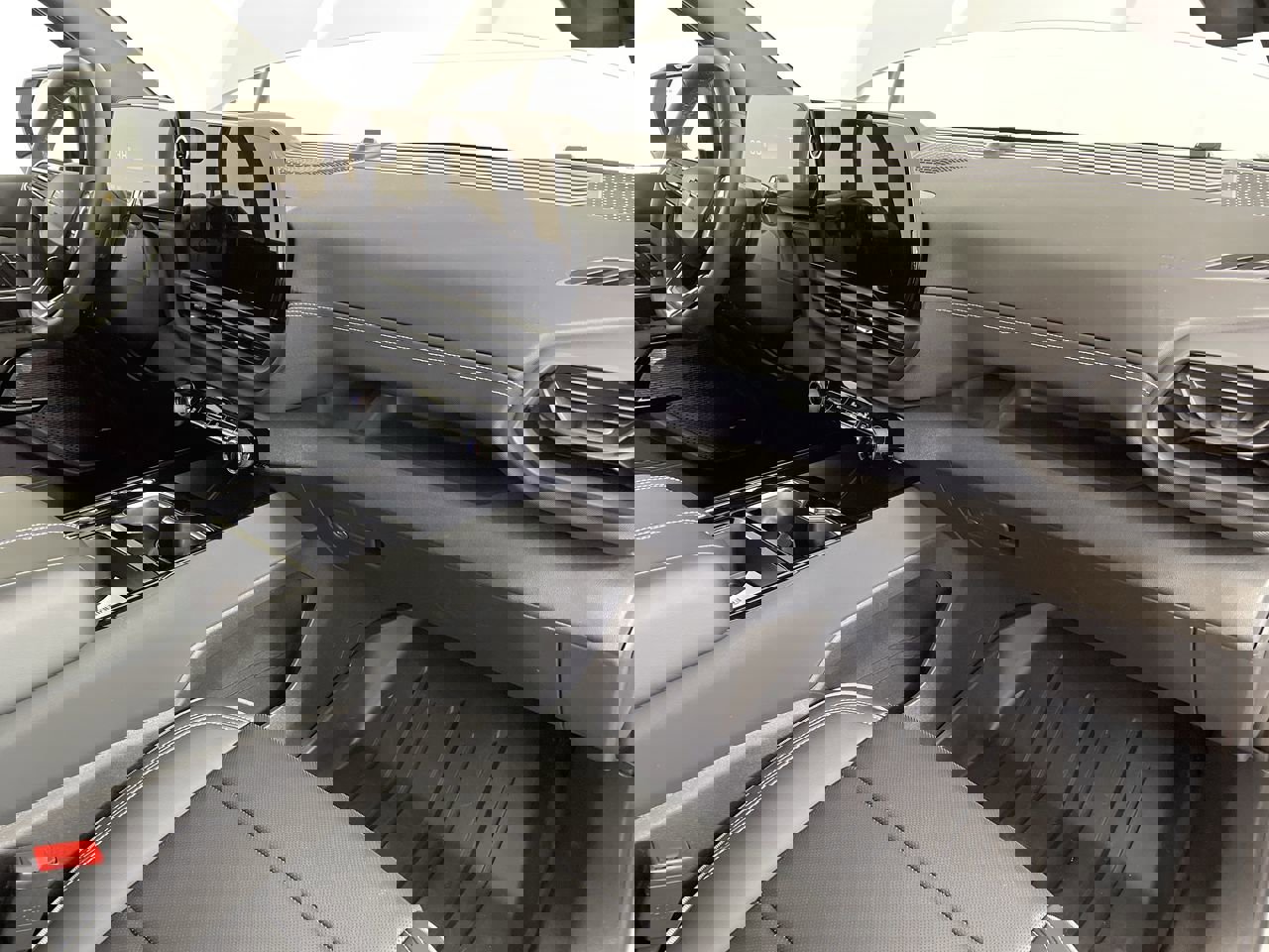 New 2025 Chevrolet Silverado EV LT image 89