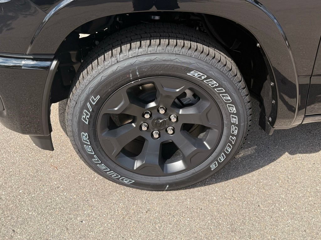 New 2026 RAM 1500 Express RWD image 33