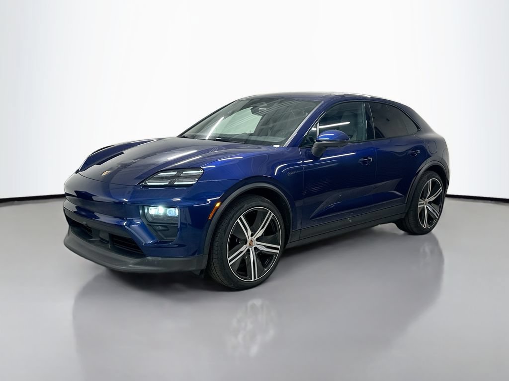 Used 2025 Porsche Macan 4S Electric AWD/4WD image 1