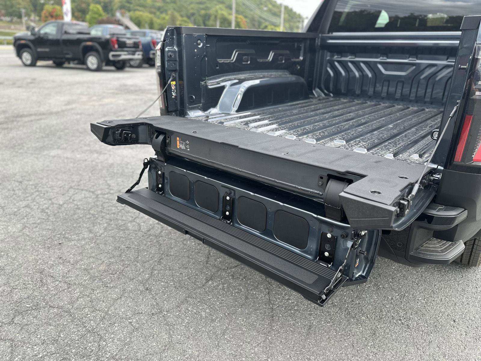 New 2026 GMC Sierra EV Elevation image 36