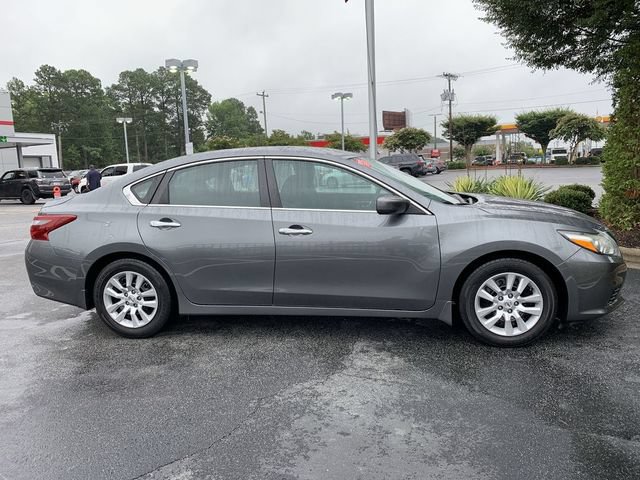 Used 2018 Nissan Altima 2.5 S w/ S Convenience Package FWD image 9