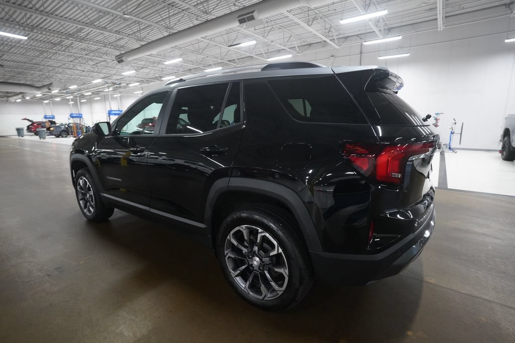 Used 2025 GMC Terrain Elevation w/ Elevation Premium Package AWD/4WD image 33