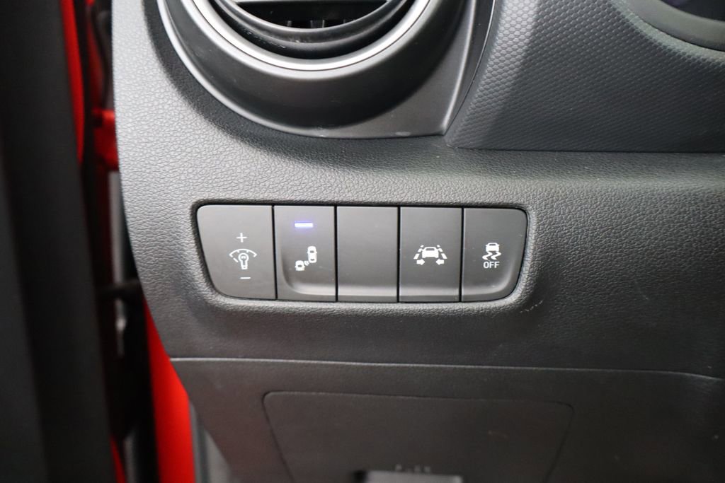 Used 2020 Hyundai Kona SEL image 12