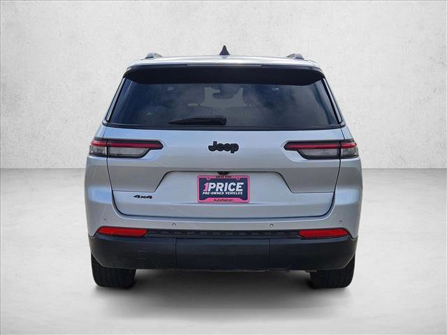 Used 2023 Jeep Grand Cherokee L Laredo image 6