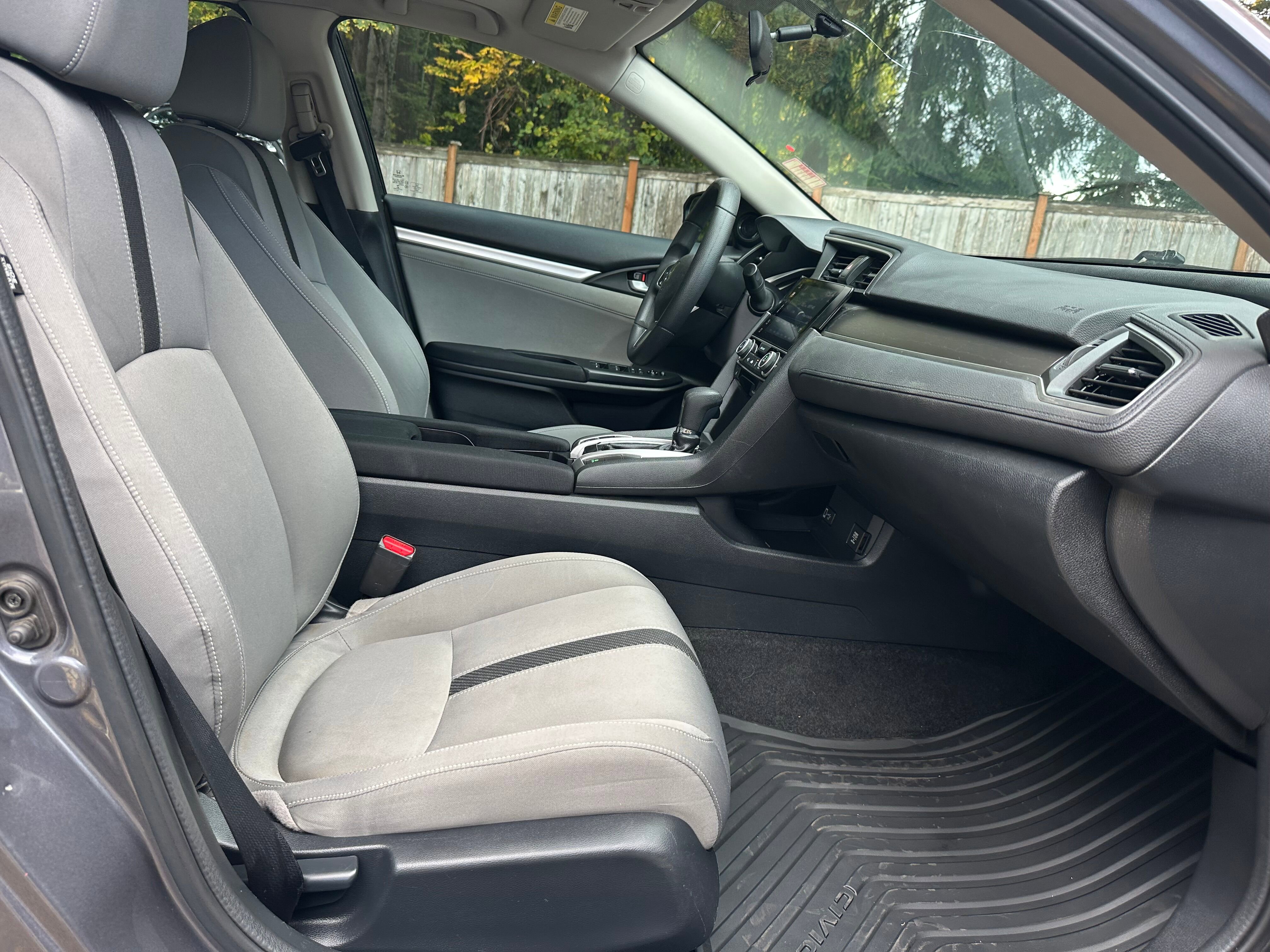 Used 2017 Honda Civic EX-T image 10