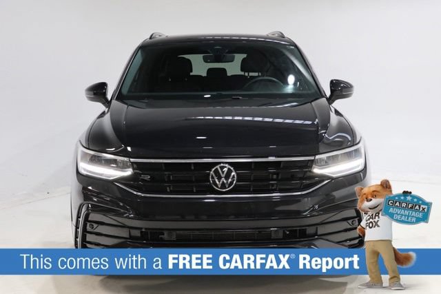 Used 2023 Volkswagen Tiguan SE R-Line FWD image 2