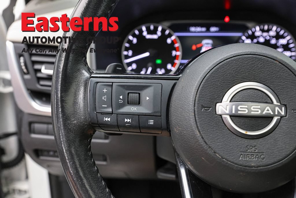 Used 2023 Nissan Rogue SV w/ SV Premium B Package AWD/4WD image 15