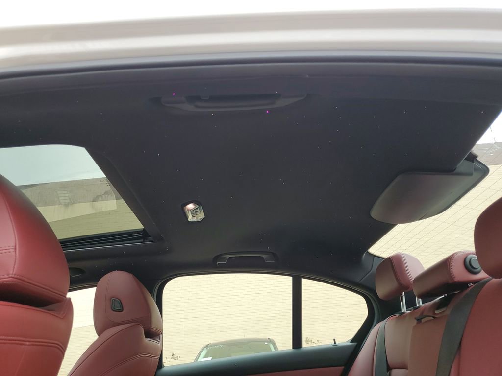 Used 2023 BMW M340i w/ Premium Package image 22