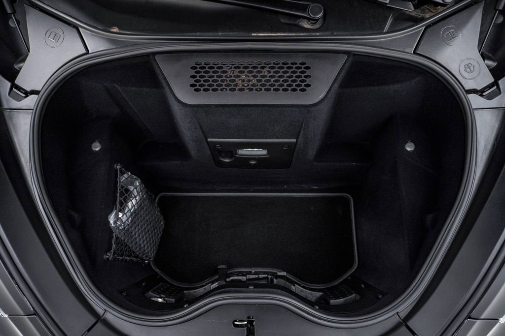 Used 2023 McLaren GT RWD image 34