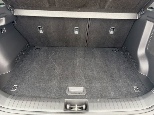 Used 2021 Hyundai Kona SEL Plus AWD/4WD image 40