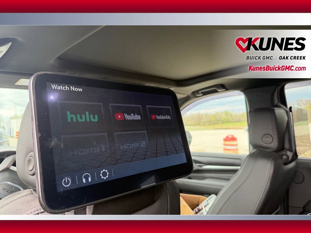Used 2024 GMC Yukon Denali w/ Advanced Technology Package AWD/4WD image 8