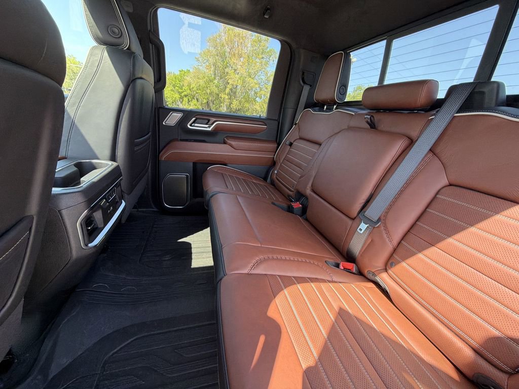 Certified 2024 GMC Sierra 3500 Denali Ultimate AWD/4WD image 15
