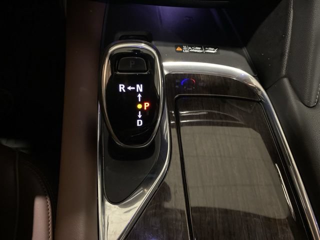 Used 2020 Buick Enclave Avenir w/ Avenir Technology Package AWD/4WD image 8