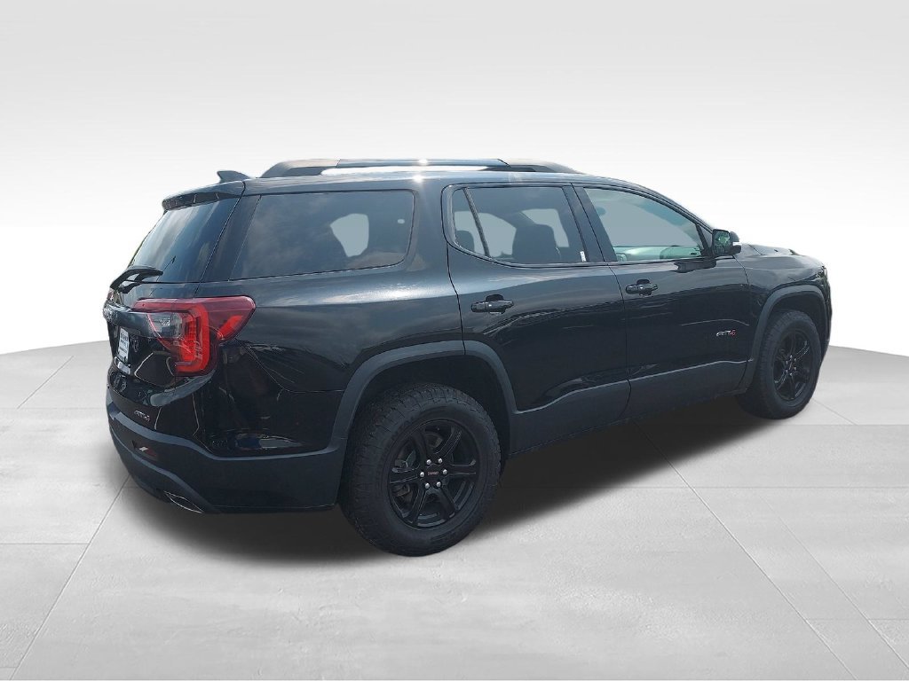 Used 2023 GMC Acadia AT4 w/ GMC Pro Grade Package AWD/4WD image 5