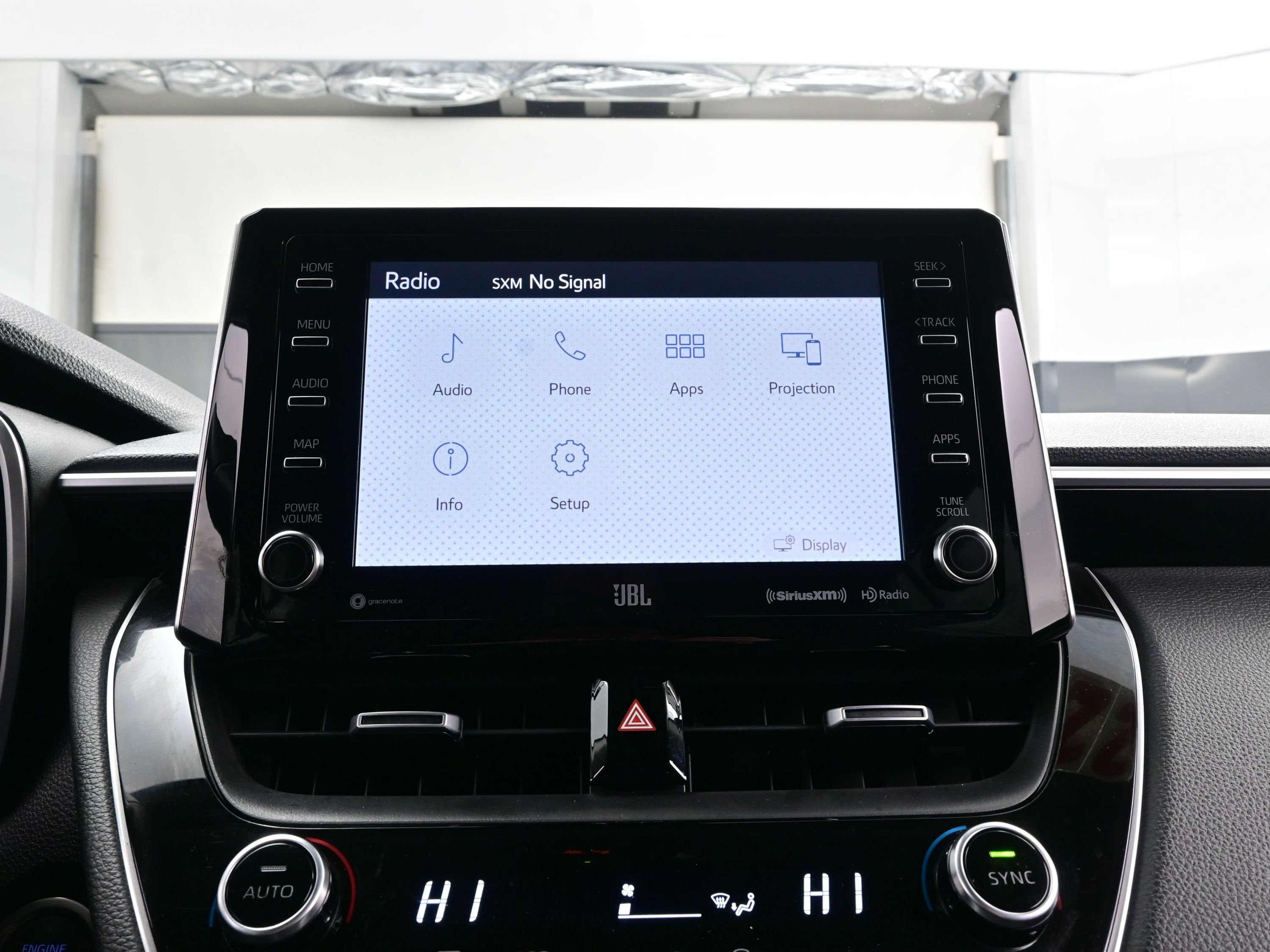 Used 2022 Toyota Corolla Cross XLE image 20