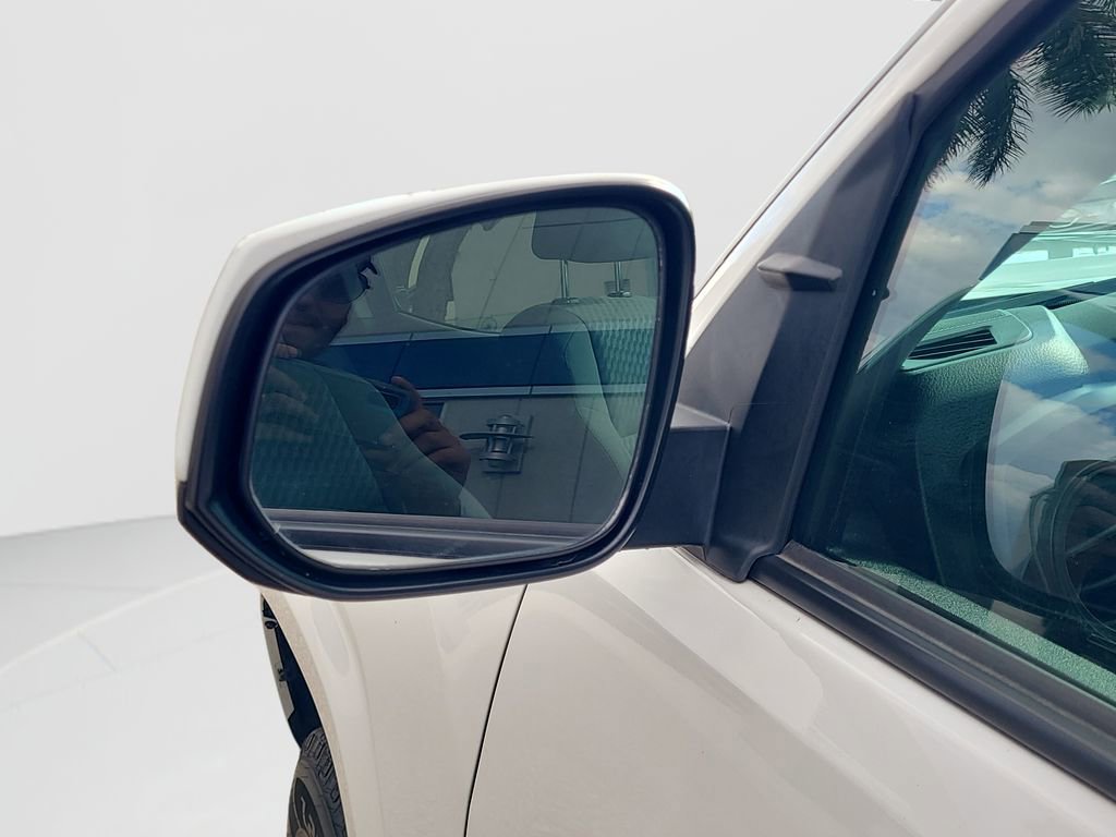 Used 2023 Toyota Tacoma SR w/ SR Convenience Package image 11