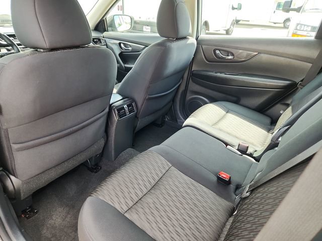 Used 2017 Nissan Rogue S FWD image 23