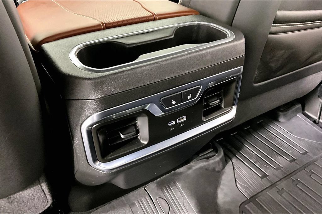 Certified 2026 GMC Sierra 1500 Denali Ultimate AWD/4WD image 9