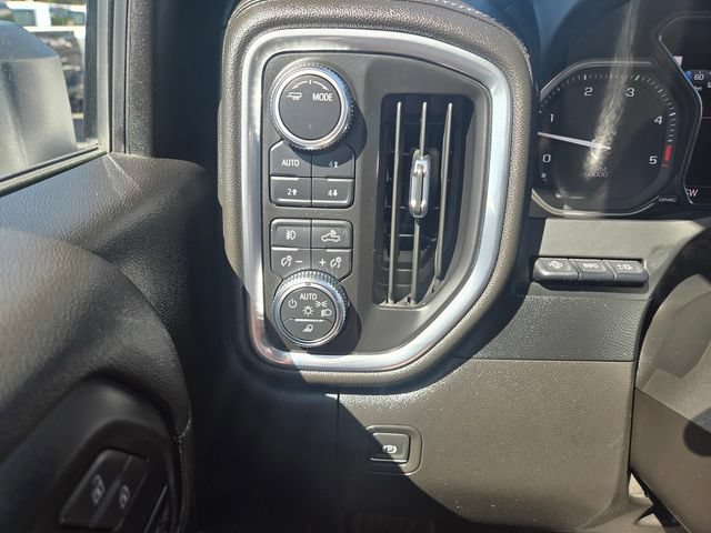 Used 2022 GMC Sierra 3500 Denali w/ Denali Ultimate Package AWD/4WD image 23