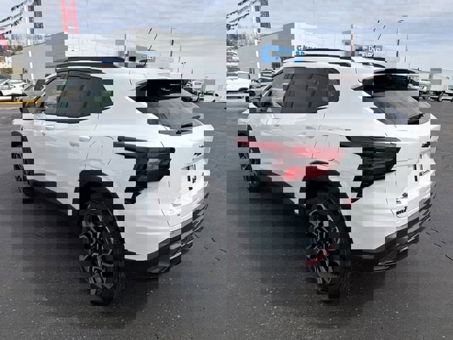 New 2026 Chevrolet Trax RS image 6