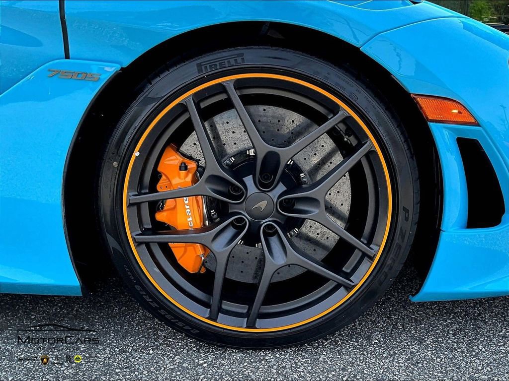 New 2026 McLaren 750S Spider RWD image 15