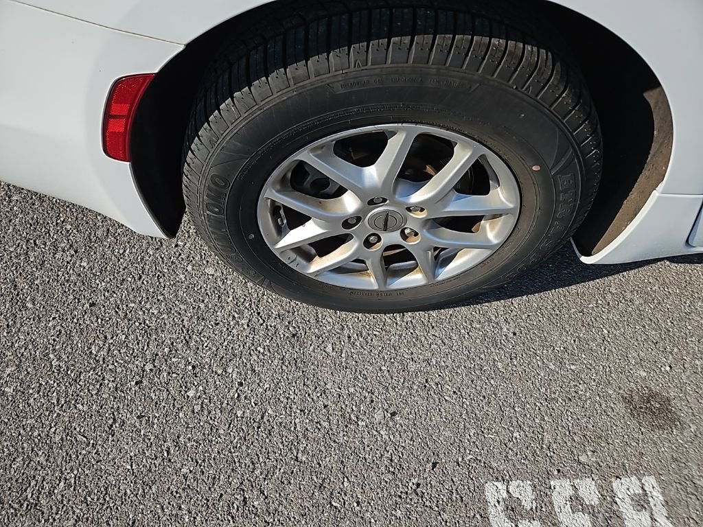 Used 2022 Chrysler Pacifica Touring-L image 11