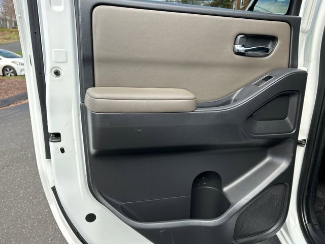Certified 2022 Nissan Frontier SV w/ Technology Package image 22