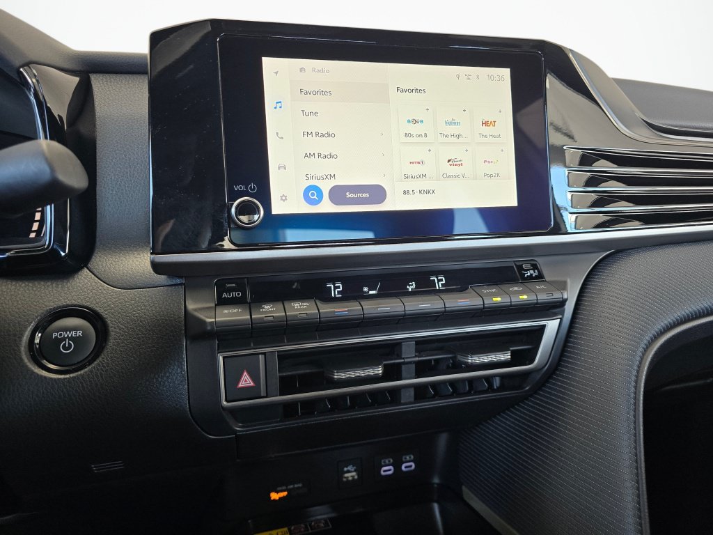 Used 2025 Toyota Camry SE FWD image 24