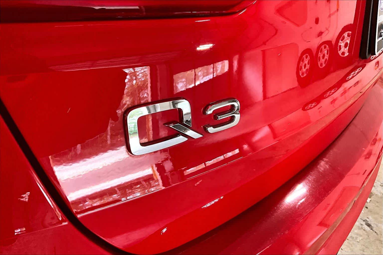 Used 2021 Audi Q3 2.0T Premium Plus AWD/4WD image 31