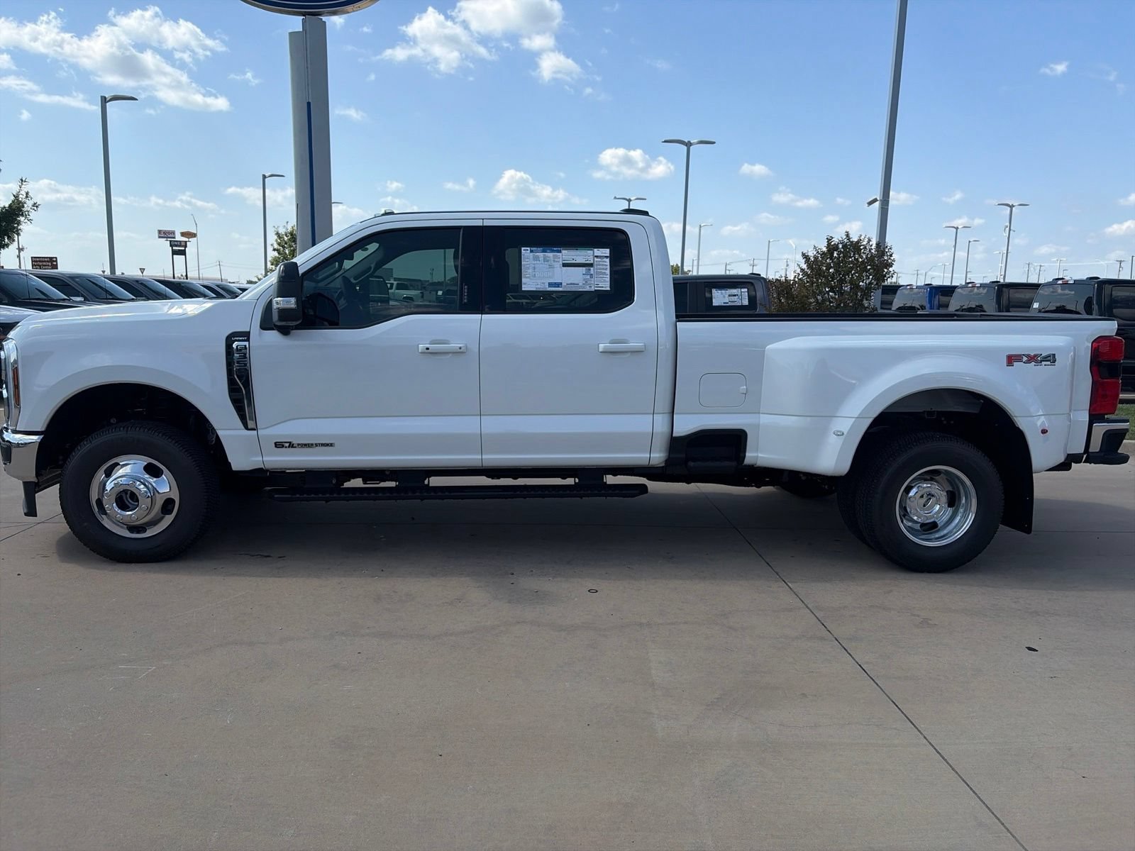 New 2026 Ford F350 Lariat w/ Lariat Premium Package AWD/4WD video 2