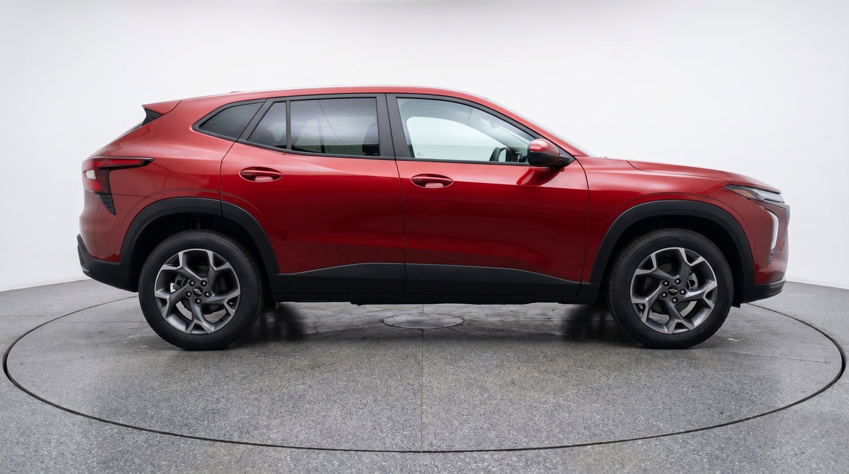 Used 2025 Chevrolet Trax LT w/ LT Convenience Package FWD image 11