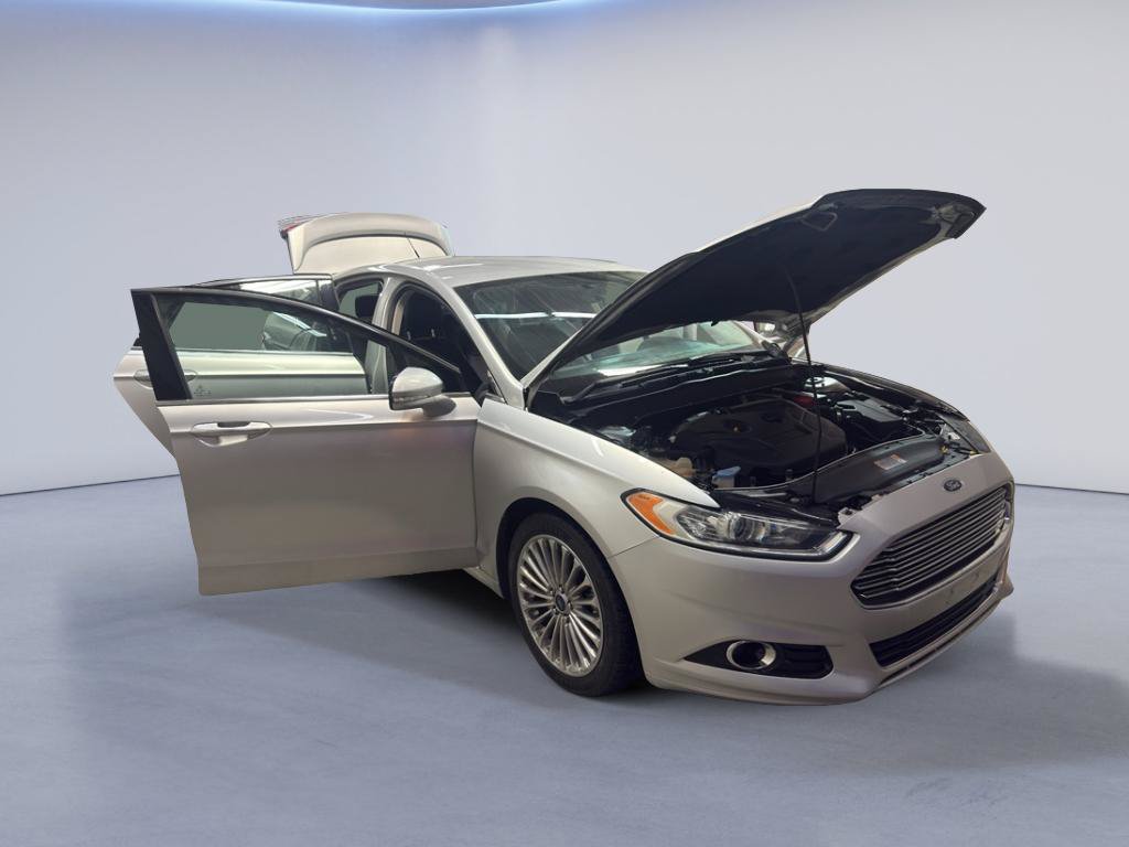 Used 2016 Ford Fusion Titanium FWD image 9