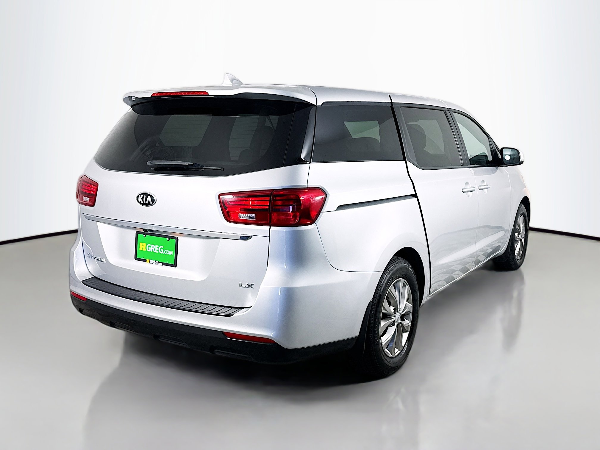 Used 2019 Kia Sedona LX image 10