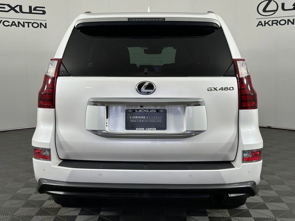 Used 2022 Lexus GX 460 Luxury w/ Sport Design Package image 8