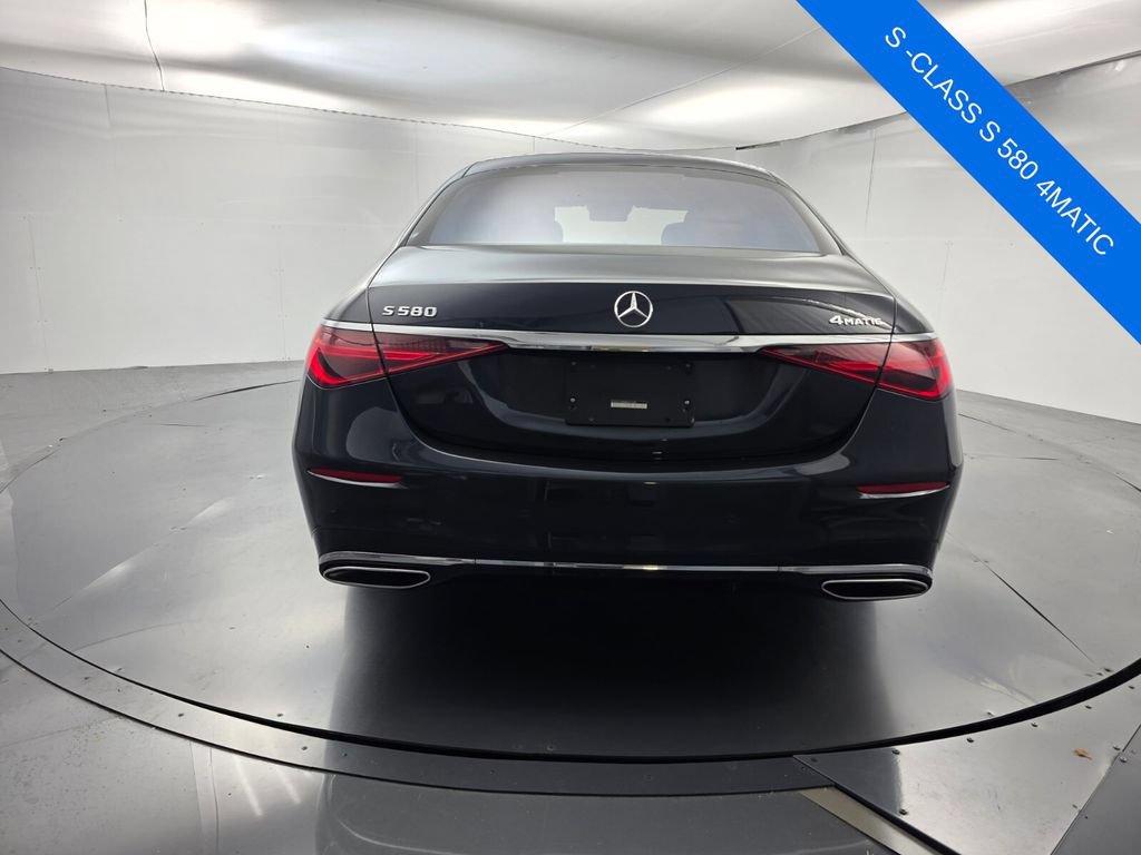 Used 2021 Mercedes-Benz S 580 4MATIC Sedan image 5