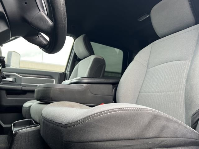 Used 2021 RAM 3500 Big Horn image 18