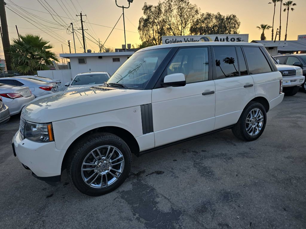 Used 2010 Land Rover Range Rover HSE LUX image 5