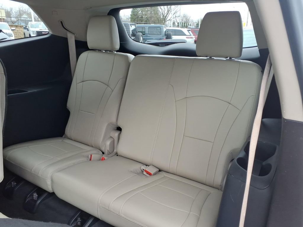 Used 2018 Buick Enclave Essence w/ Trailering Package image 7