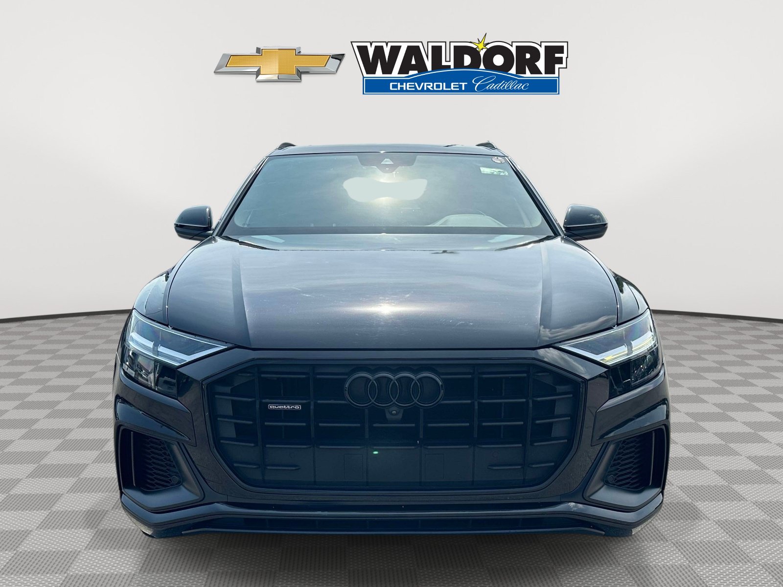 Used 2020 Audi Q8 Premium Plus w/ Premium Plus Package AWD/4WD image 2