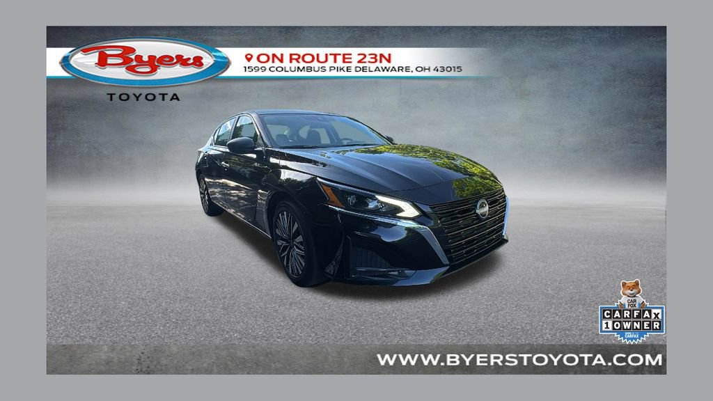 Used 2025 Nissan Altima 2.5 SV FWD image 1