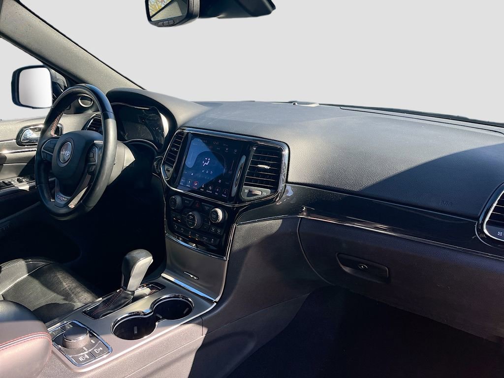 Used 2019 Jeep Grand Cherokee Trailhawk w/ Trailhawk Luxury Group AWD/4WD image 29