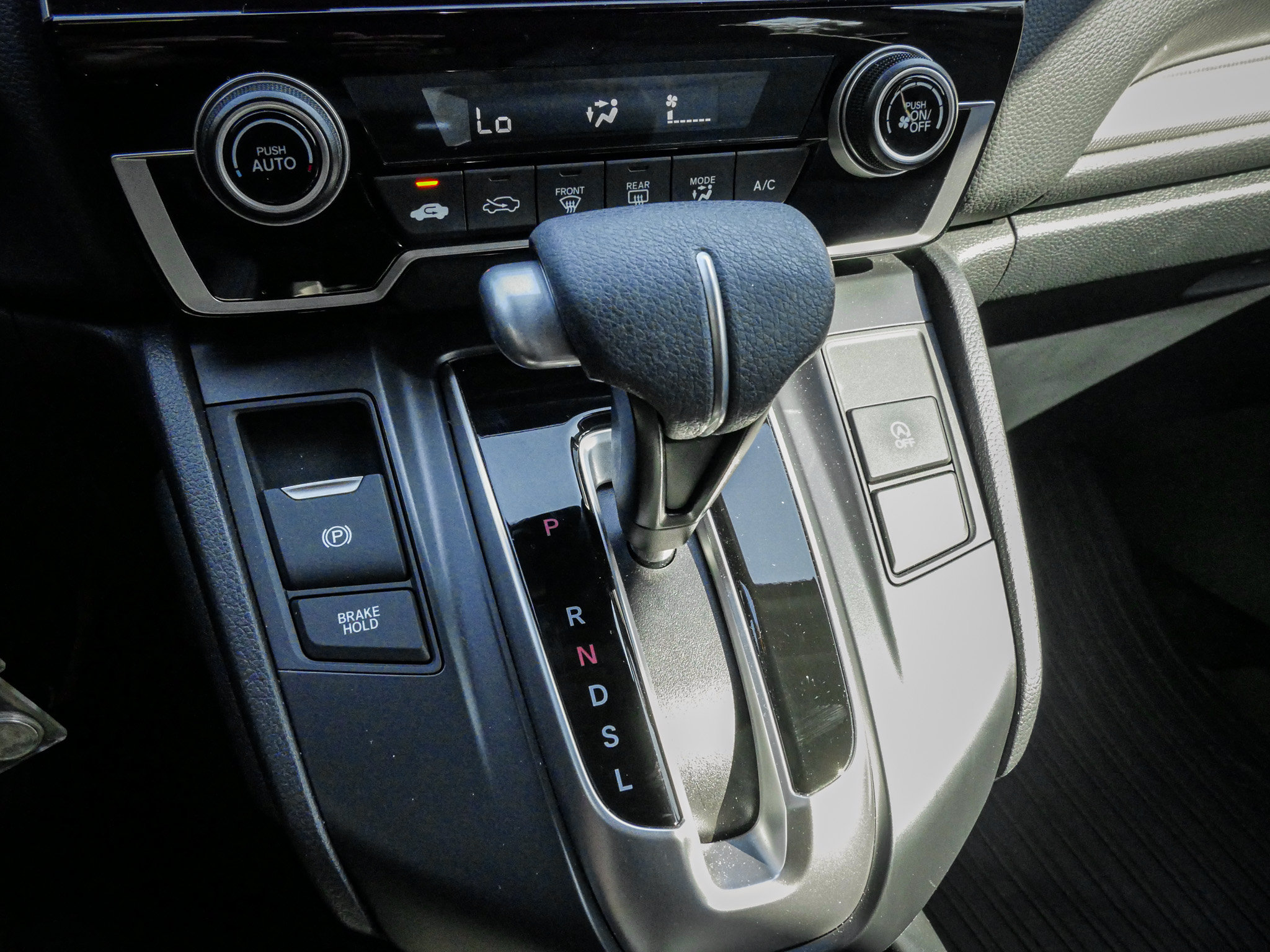 Used 2020 Honda CR-V LX image 25