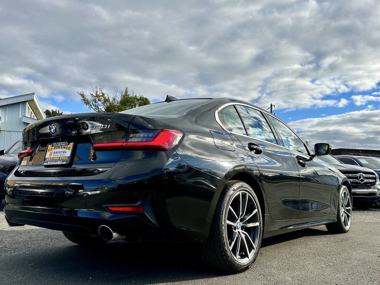 Used 2020 BMW 330i xDrive Sedan w/ Convenience Package AWD/4WD image 7