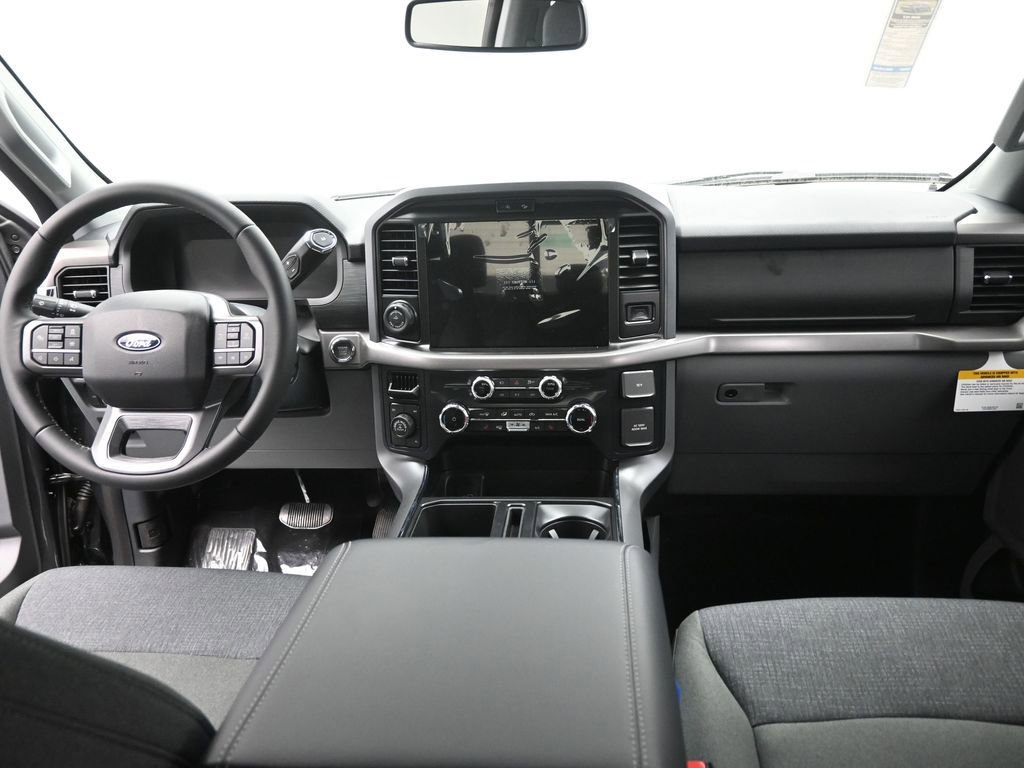 New 2026 Ford F150 XLT w/ Equipment Group 302A MID image 28