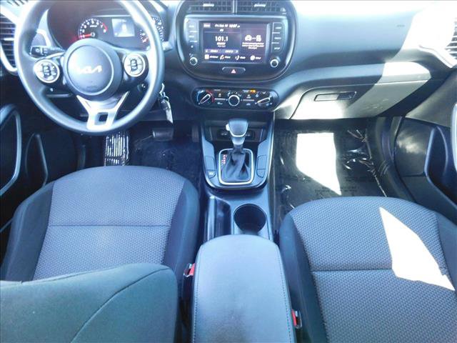 Used 2022 Kia Soul LX FWD image 22
