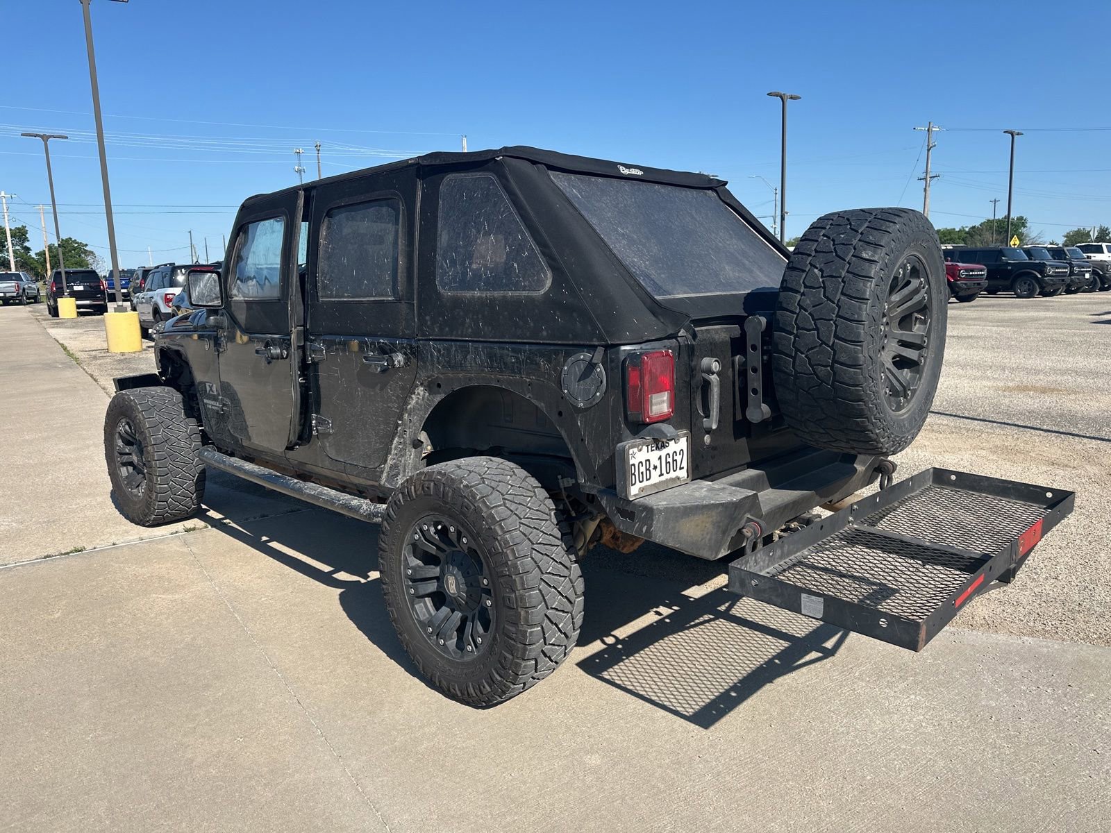 Used 2009 Jeep Wrangler Unlimited X w/ Trailer Tow Group AWD/4WD image 4