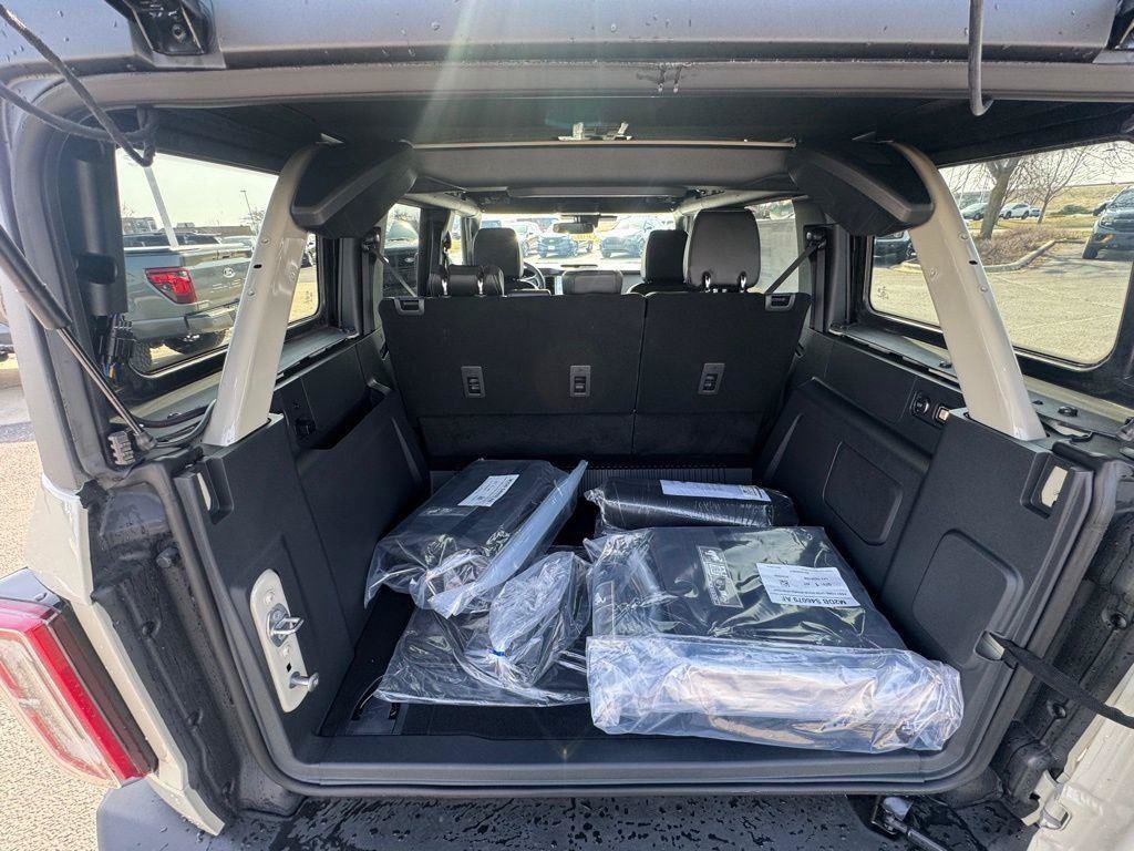 New 2026 Ford Bronco Outer Banks AWD/4WD image 14