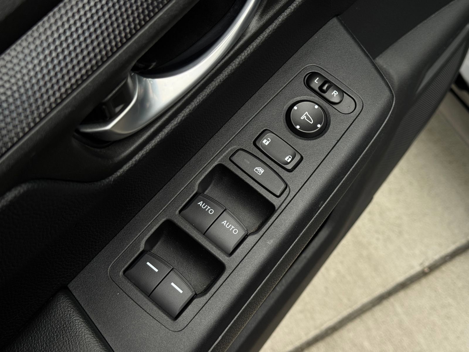 Certified 2023 Honda CR-V Sport image 14