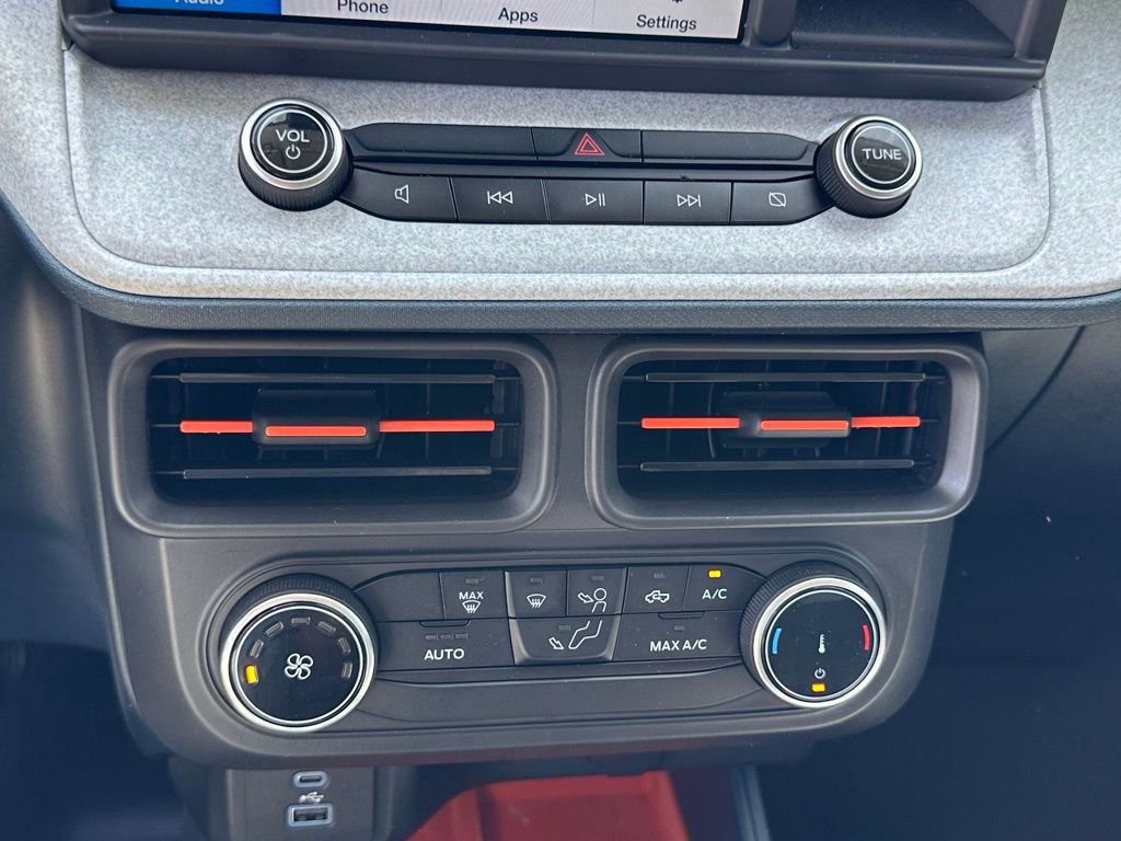 Used 2023 Ford Maverick XLT w/ Equipment Group 300A Standard image 27