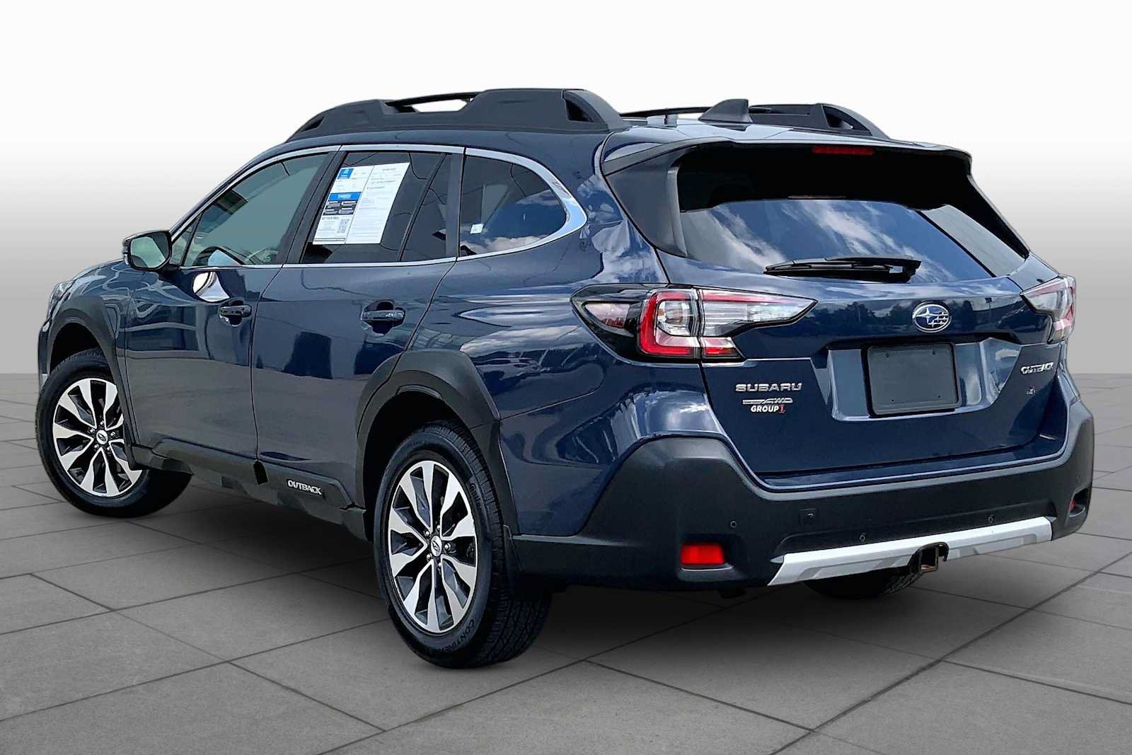 Certified 2024 Subaru Outback Limited AWD/4WD image 12
